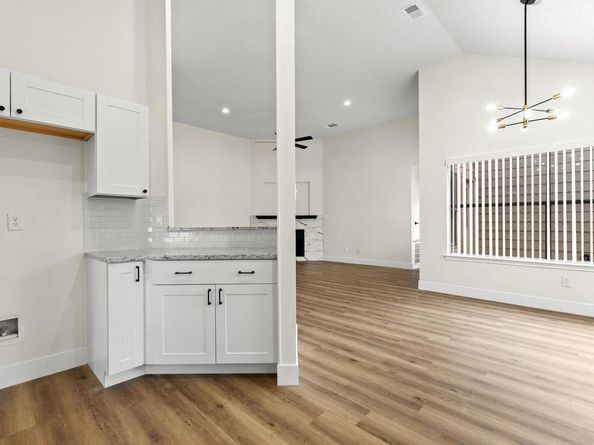712 Clearwater TRL, Round Rock TX 78664