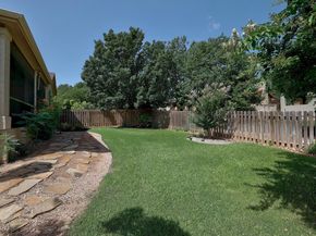 102 Rivulet LN, Lakeway TX 78738