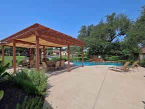 102 Rivulet LN, Lakeway TX 78738