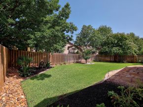 102 Rivulet LN, Lakeway TX 78738