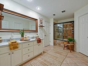 8106 Evadean CIR, Austin TX 78745