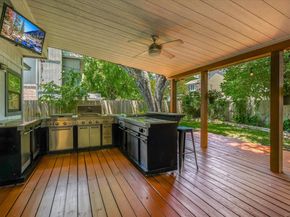1104 Crestview ST, Round Rock TX 78681