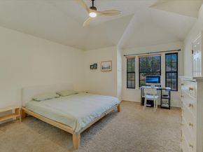 1104 Crestview ST, Round Rock TX 78681