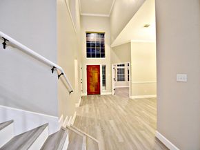 1933 Chasewood DR, Austin TX 78727