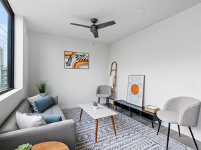1800 E 4th ST 296, Austin TX 78702