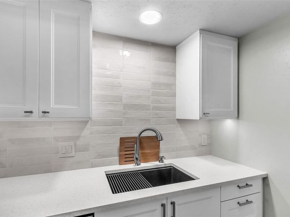 1028 Verbena DR, Austin TX 78750