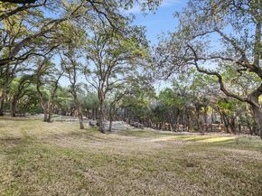 9106 Glenlake DR, Austin TX 78730