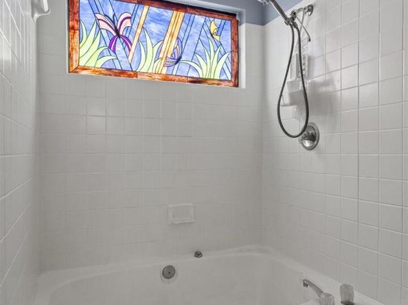 13108 Lamplight Village Ave, Austin TX 78727