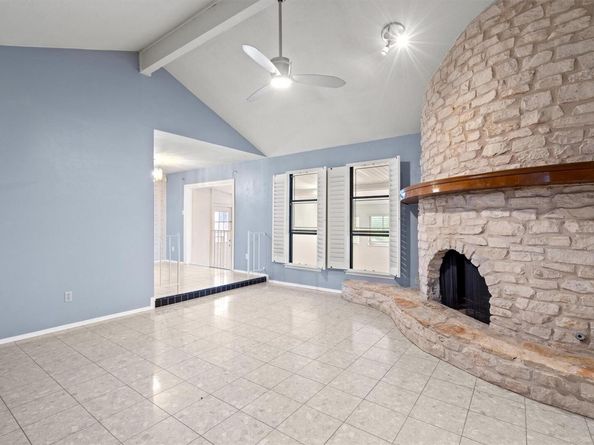 13108 Lamplight Village Ave, Austin TX 78727