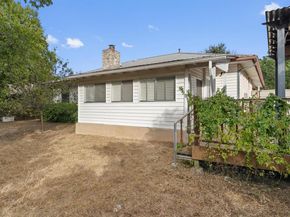 13108 Lamplight Village Ave, Austin TX 78727