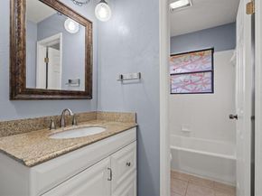 13108 Lamplight Village Ave, Austin TX 78727