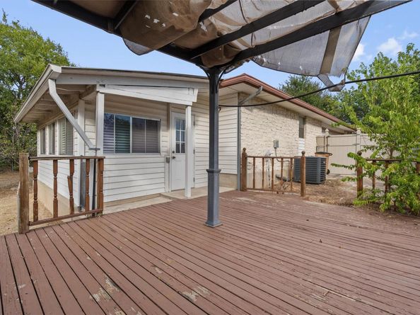 13108 Lamplight Village Ave, Austin TX 78727