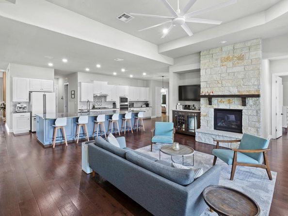 1720 Boscello CT, Leander TX 78641
