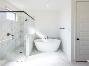 205 Ensberg LN, Liberty Hill TX 78642