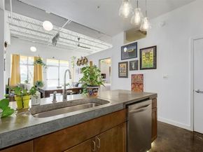 2401 E 6th ST 5068, Austin TX 78702