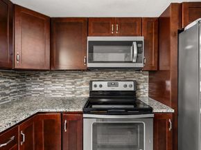 1 Crystal Springs Court CT H, The Hills TX 78738