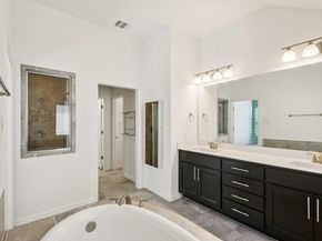 3905 Veneto CIR, Leander TX 78641
