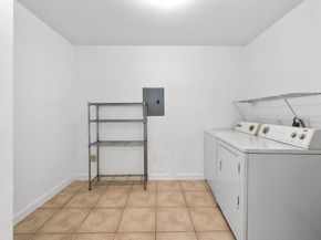 8911 Little Walnut PKWY, Austin TX 78758