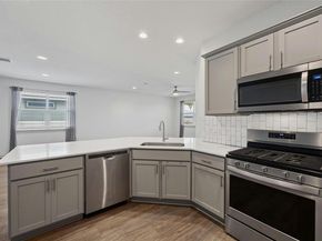 141 Parryi CV, Leander TX 78641