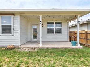 141 Parryi CV, Leander TX 78641
