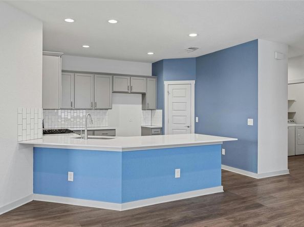 141 Parryi CV, Leander TX 78641