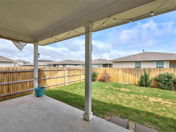 141 Parryi CV, Leander TX 78641
