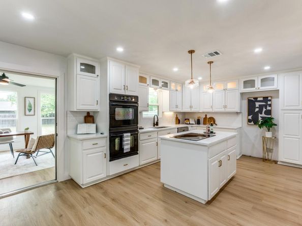 606 Lilac DR, Round Rock TX 78664