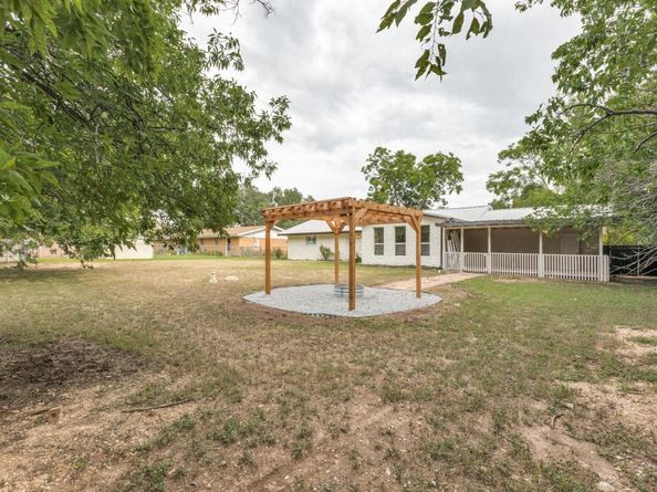 606 Lilac DR, Round Rock TX 78664