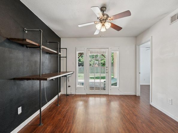 17005 Simsbrook DR, Pflugerville TX 78660