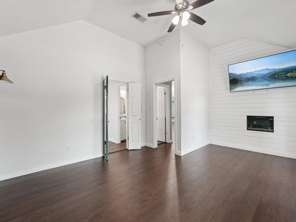17005 Simsbrook DR, Pflugerville TX 78660