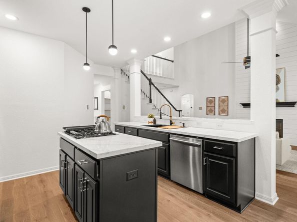 13300 Country Lake DR, Austin TX 78732