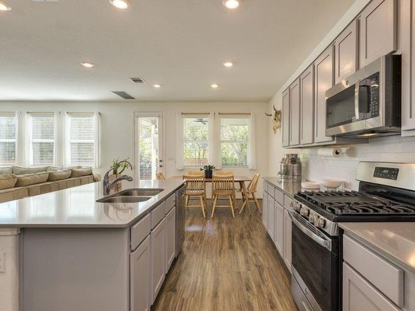 1107 Winifred DR, Austin TX 78748