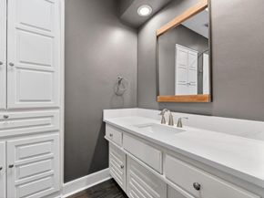 5 Leafdale PT, The Hills TX 78738