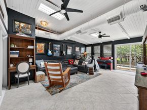 5 Leafdale PT, The Hills TX 78738