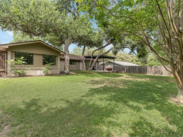 2502 Spring Creek DR, Austin TX 78704