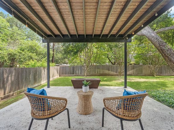 2502 Spring Creek DR, Austin TX 78704