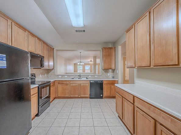 7725 Buckmeadow DR, Georgetown TX 78628