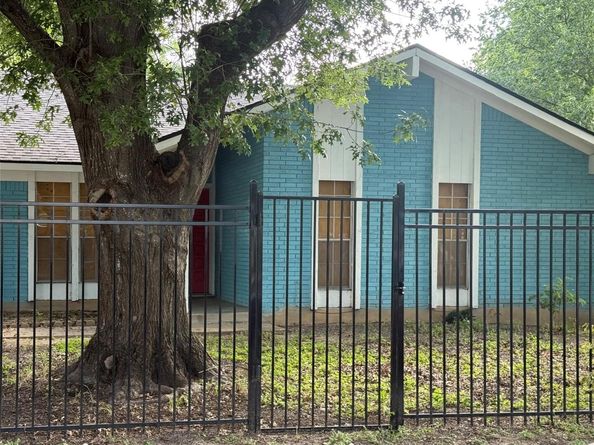 1608 Colony Creek DR, Austin TX 78758