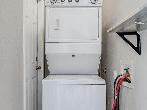 3216 Poe CV 4D, Lago Vista TX 78645