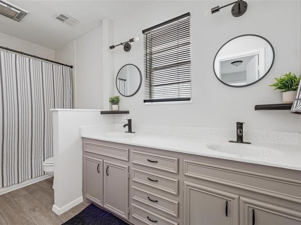 3216 Poe CV 4D, Lago Vista TX 78645