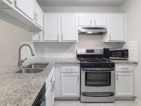 11404 Walnut Ridge DR 4, Austin TX 78753