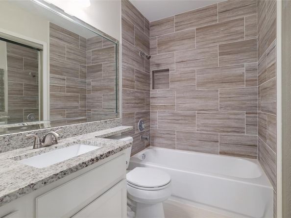 11404 Walnut Ridge DR 4, Austin TX 78753