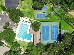 4008 Balcones Woods DR, Austin TX 78759