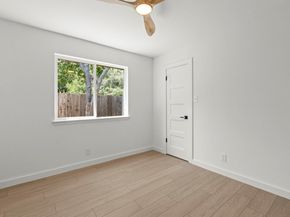 4008 Balcones Woods DR, Austin TX 78759