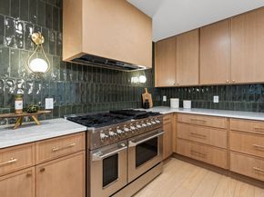 4008 Balcones Woods DR, Austin TX 78759