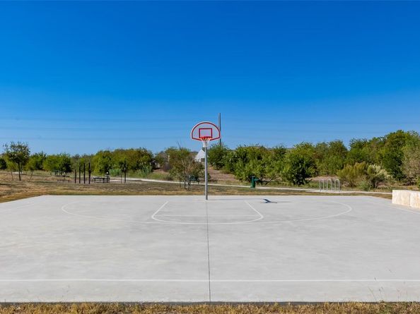 19420 Berringer DR, Pflugerville TX 78660