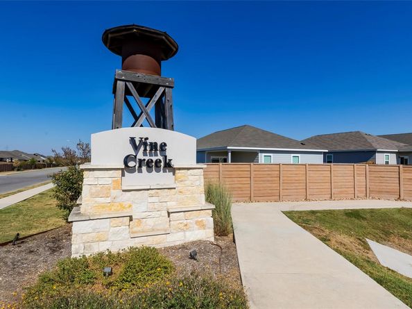 19420 Berringer DR, Pflugerville TX 78660