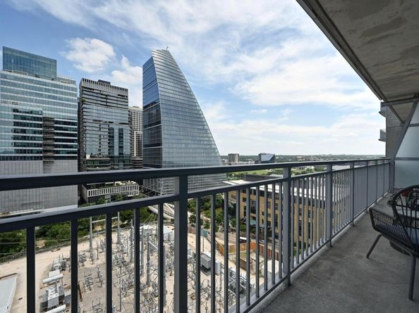 222 West Ave 1505, Austin TX 78701