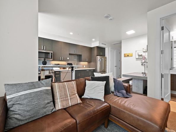 222 West Ave 1505, Austin TX 78701