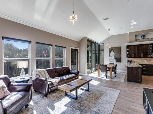 2801 Barton Point DR, Austin TX 78733